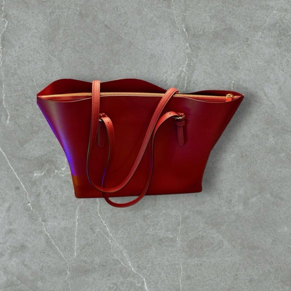 “Authentic” Coach Vibrant Red Tote Bag - Picture 5 of 14